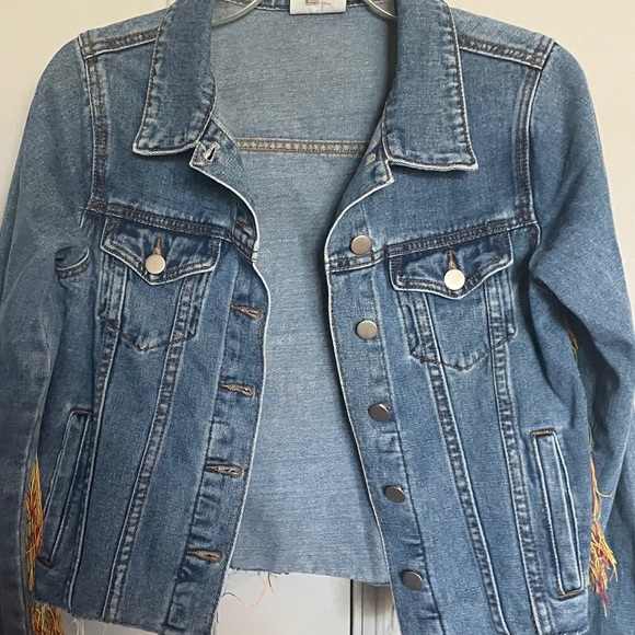 ShowPo Blue Denim Jacket - Picture 4 of 9